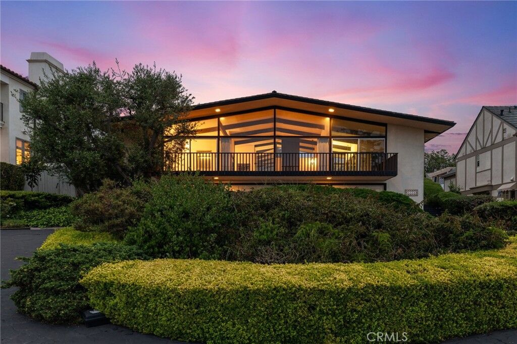 Property Photo: 1704 Paseo Del Mar CA 90274