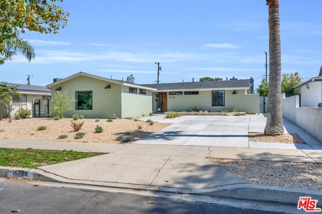Property Photo:  16758 Vintage Street  CA 91343 