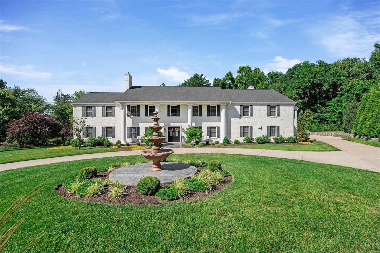 Property Photo:  30 Bellerive Country Club Grounds Drive  MO 63141 