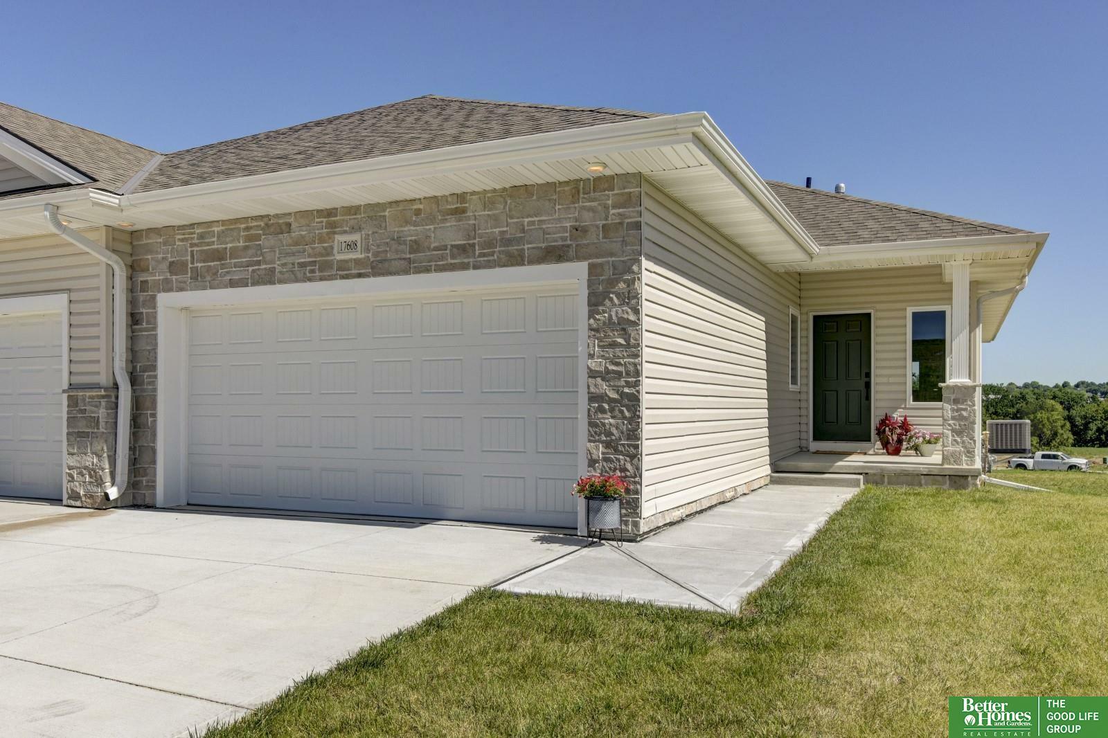Property Photo:  17602 Greenleaf Street  NE 68136 