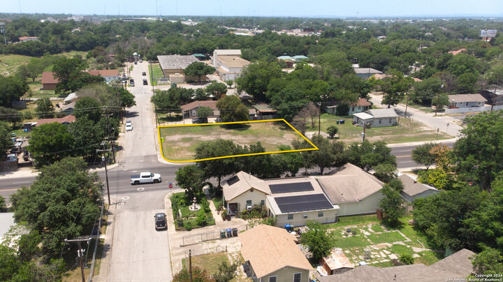 Property Photo:  205 Odis  TX 78204 