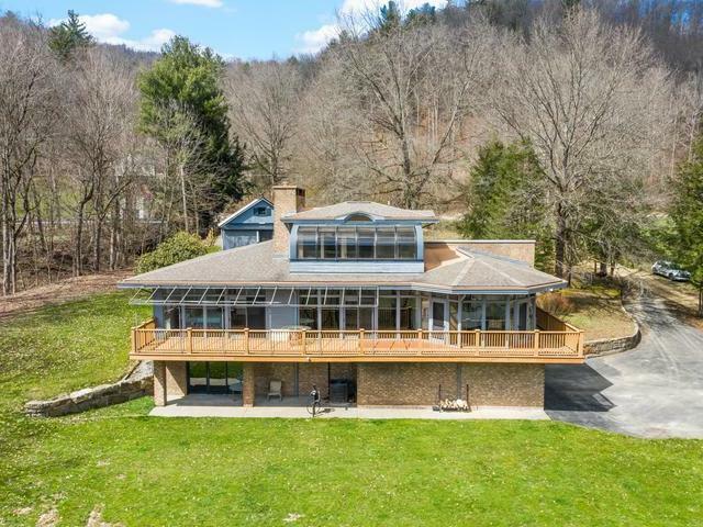 Property Photo: 36 Deerfield Lane PA 16351