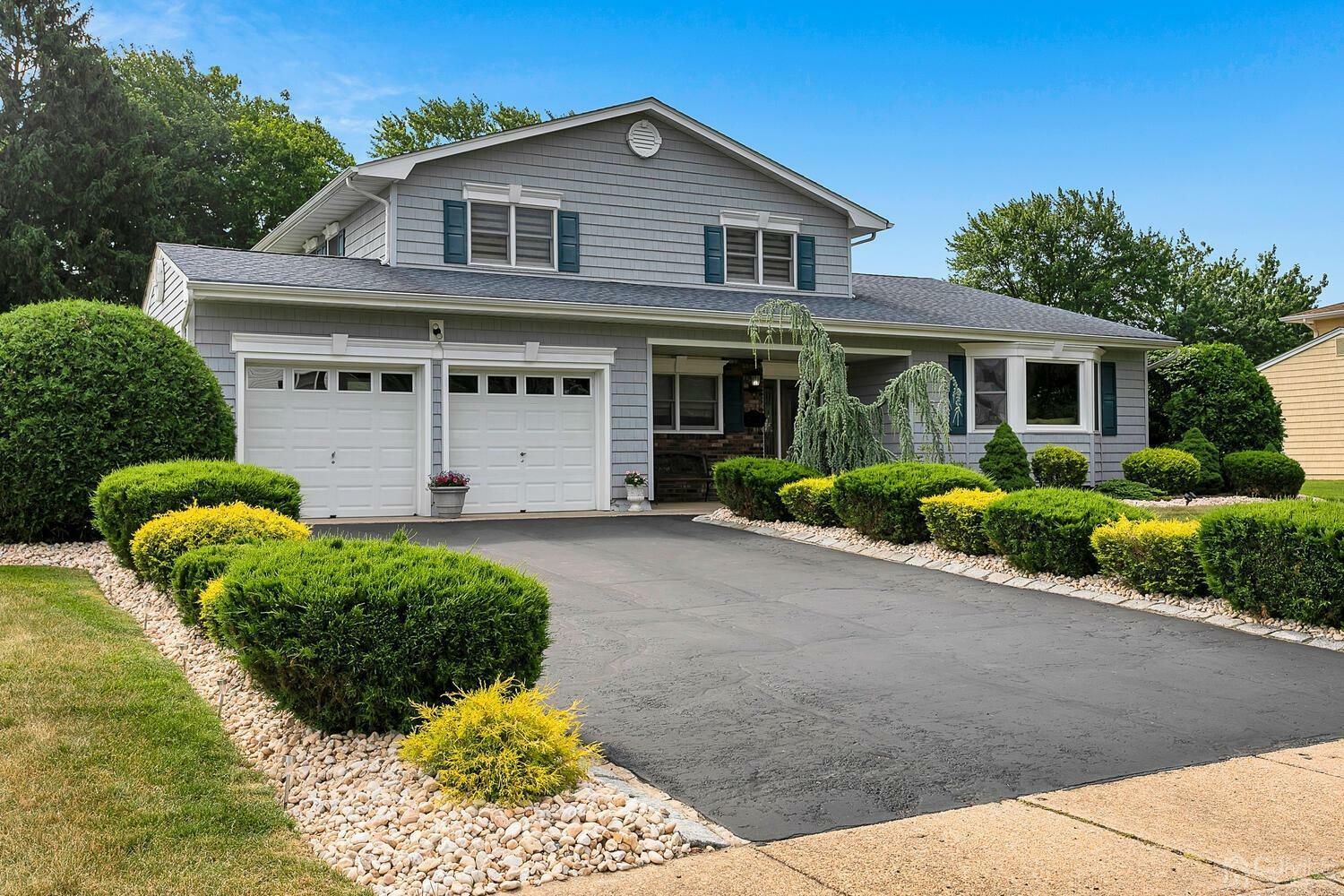 Property Photo:  19 Rota Drive  NJ 08859 