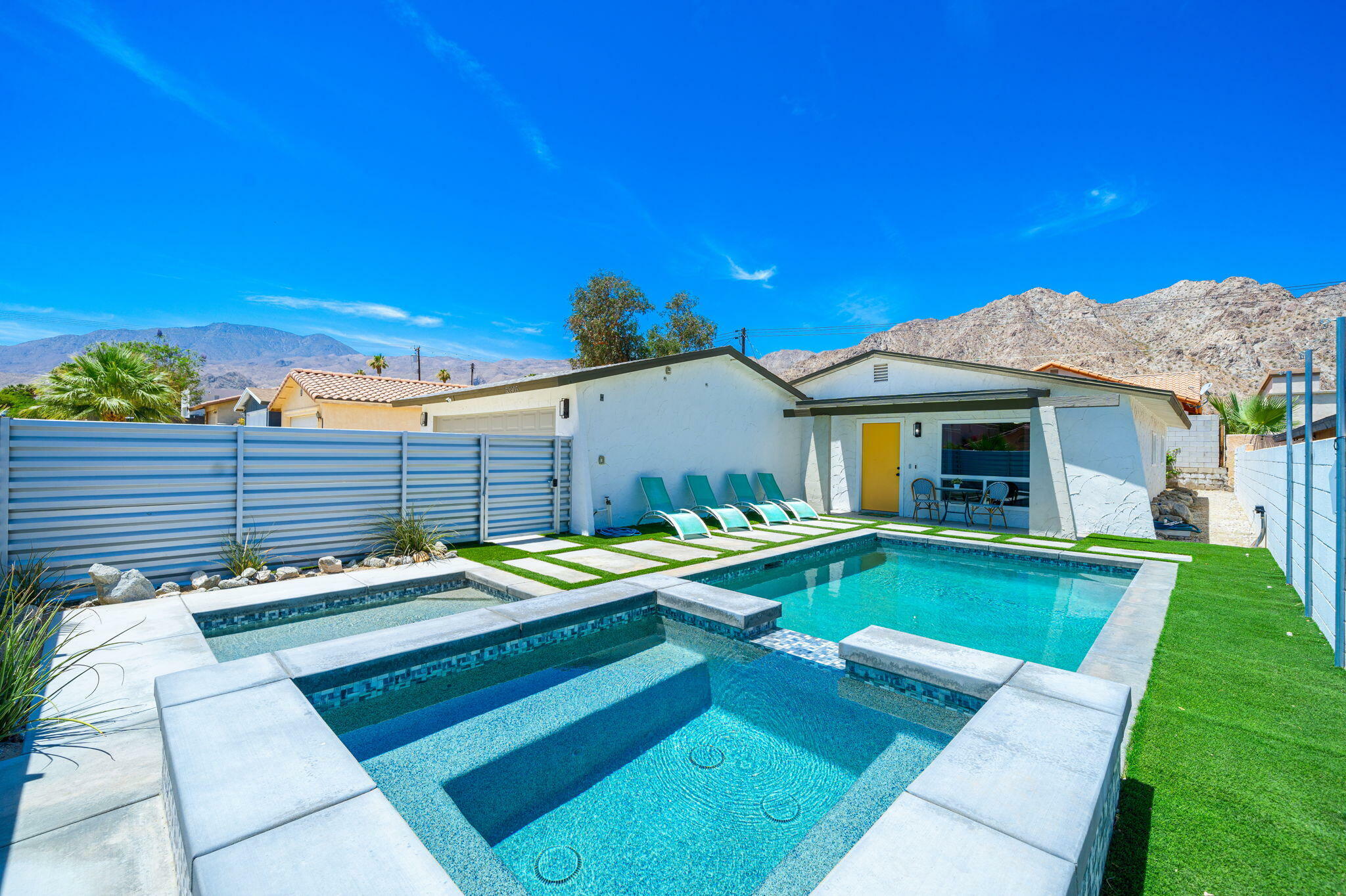 Property Photo: 53905 Avenida Diaz CA 92253