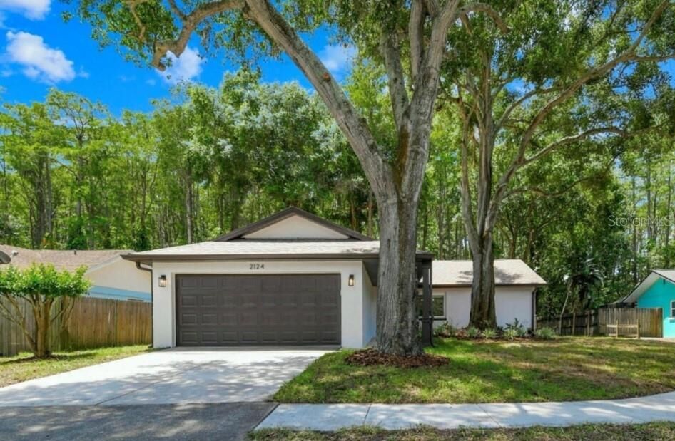 Property Photo:  2124 Colonial Boulevard W  FL 34683 