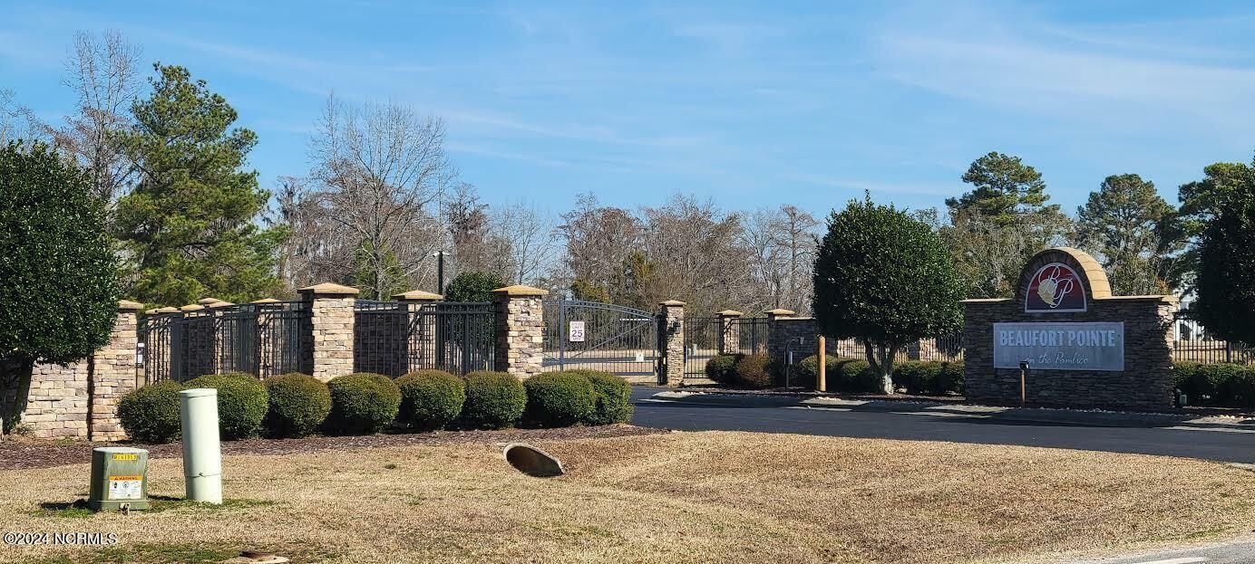 Property Photo: 42 &Amp 42A Whichards Beach Road NC 27817
