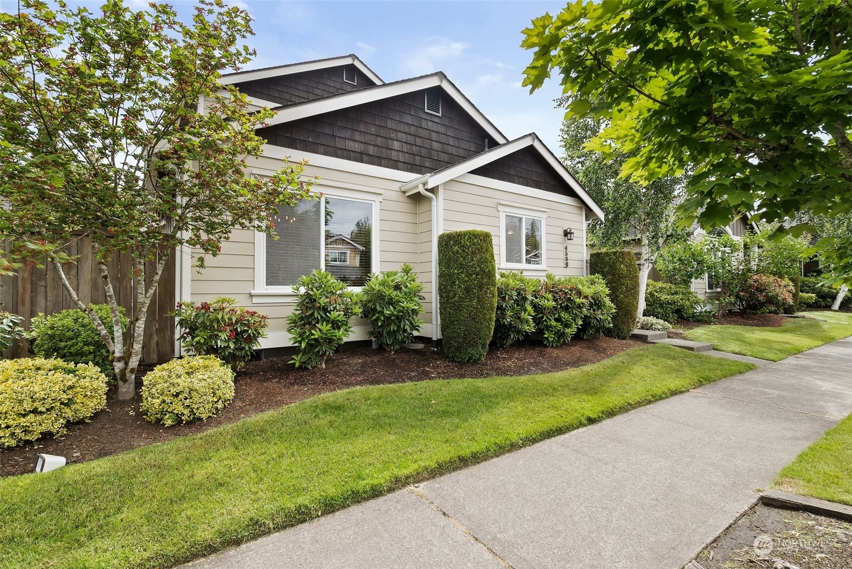 Property Photo:  4532 Durham Street SE  WA 98503 