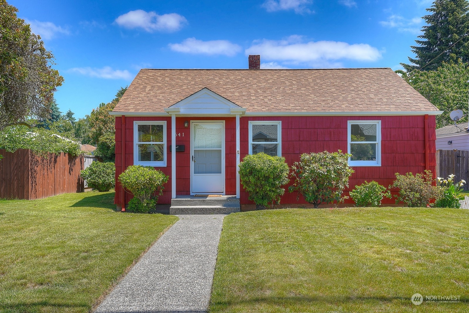 Property Photo:  641 S Macarthur Street  WA 98465 