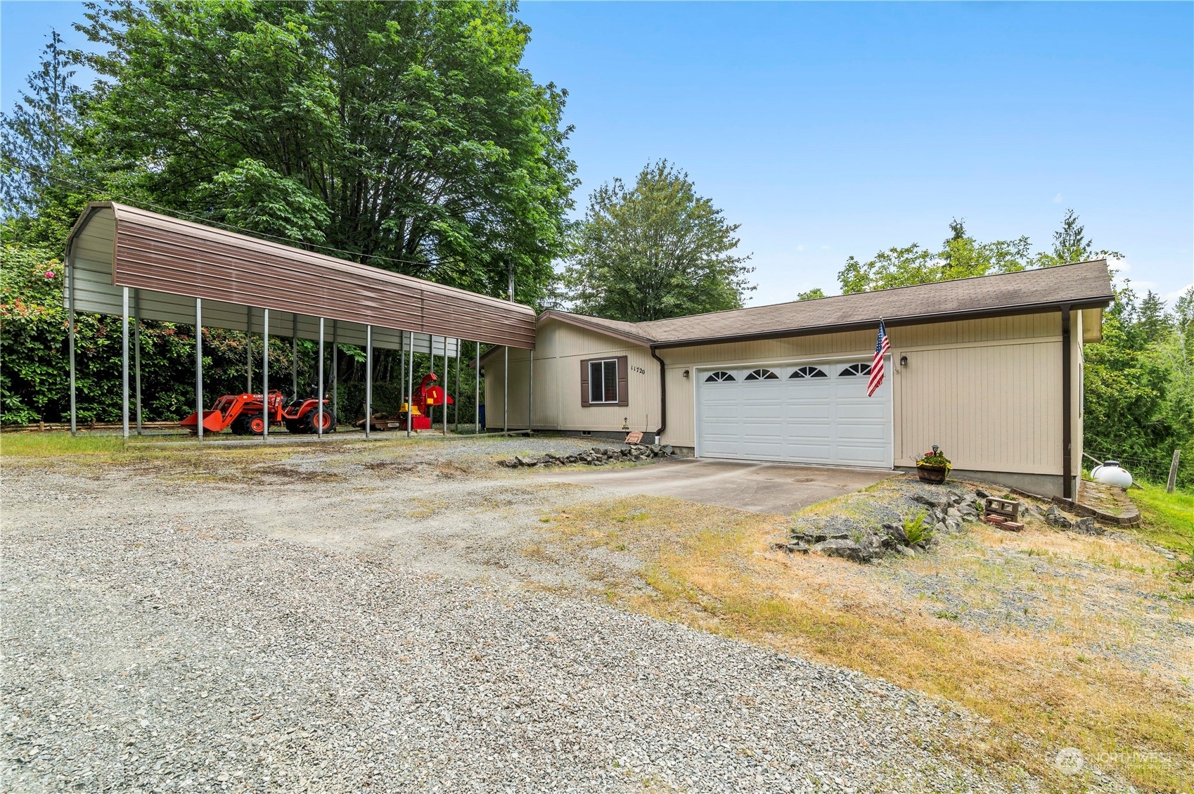 Property Photo:  11720 Woods Lake Rd  WA 98272 