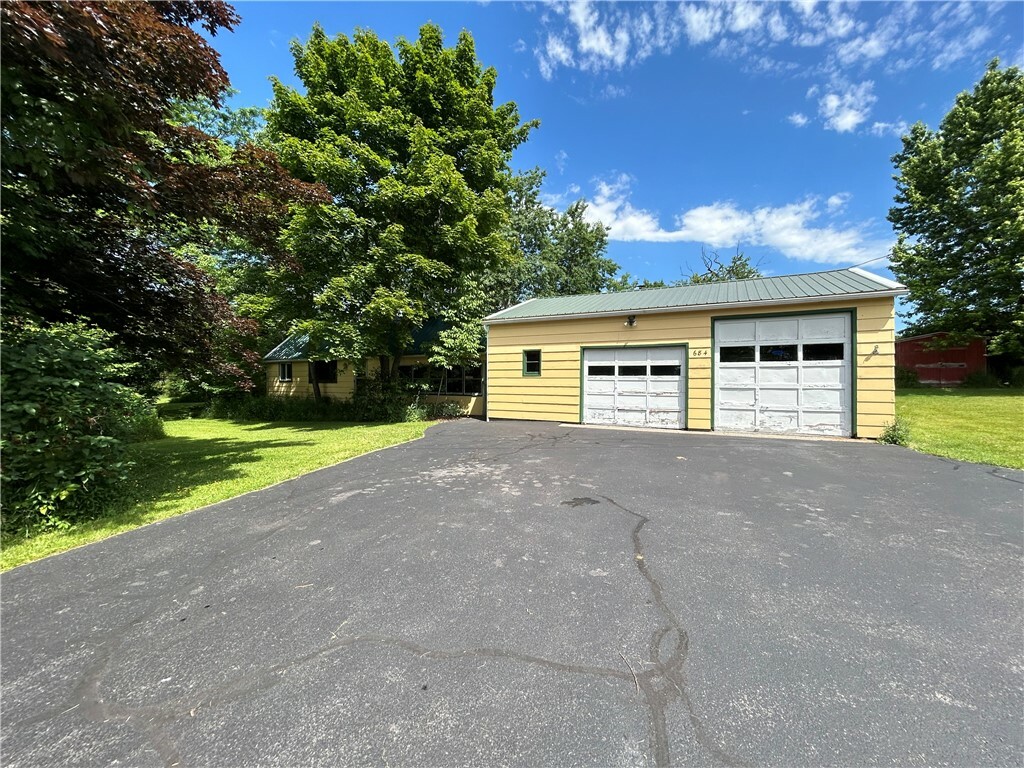 Property Photo:  684 S Peruville Road  NY 13073 