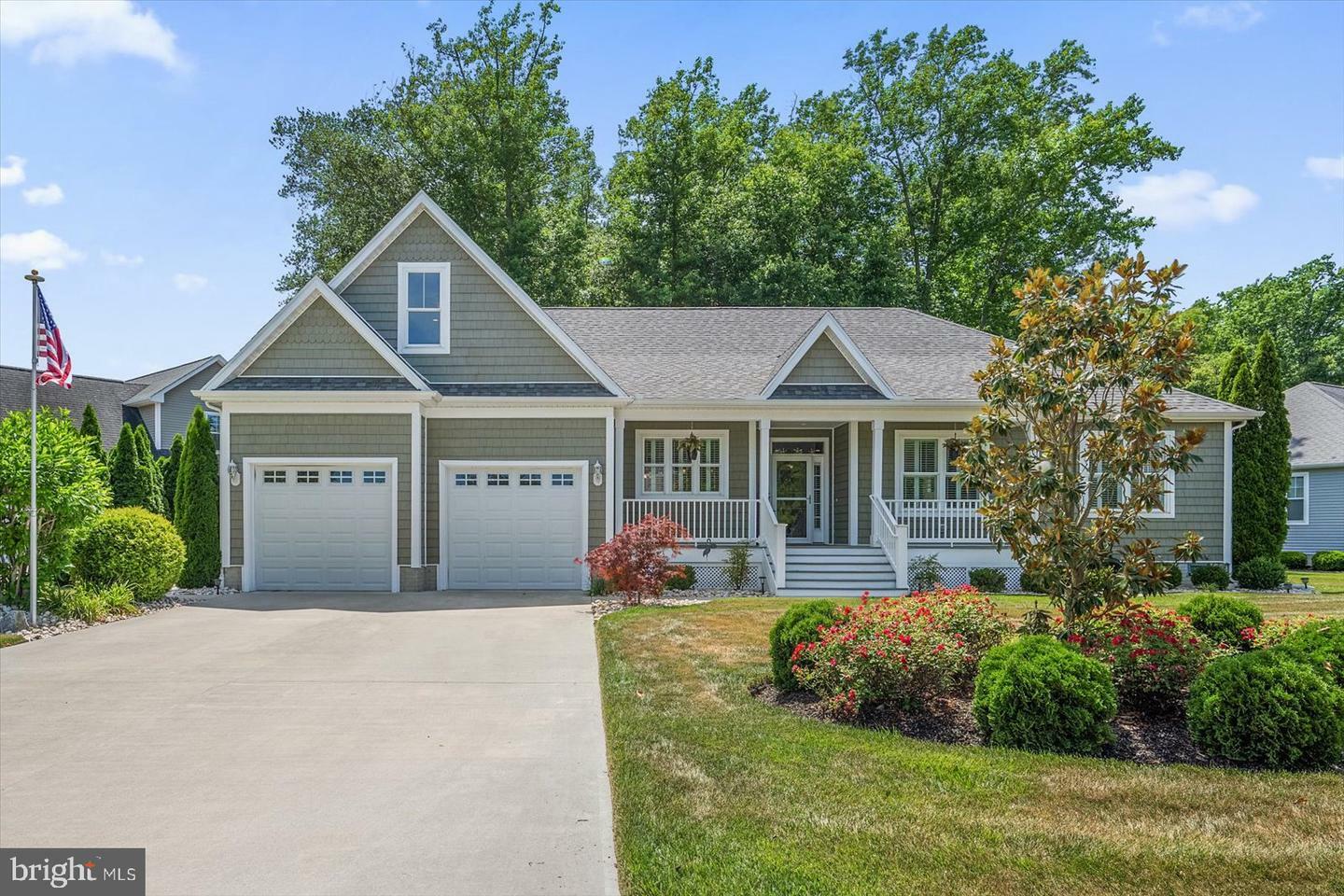 Property Photo: 36913 Creekhaven Drive DE 19975