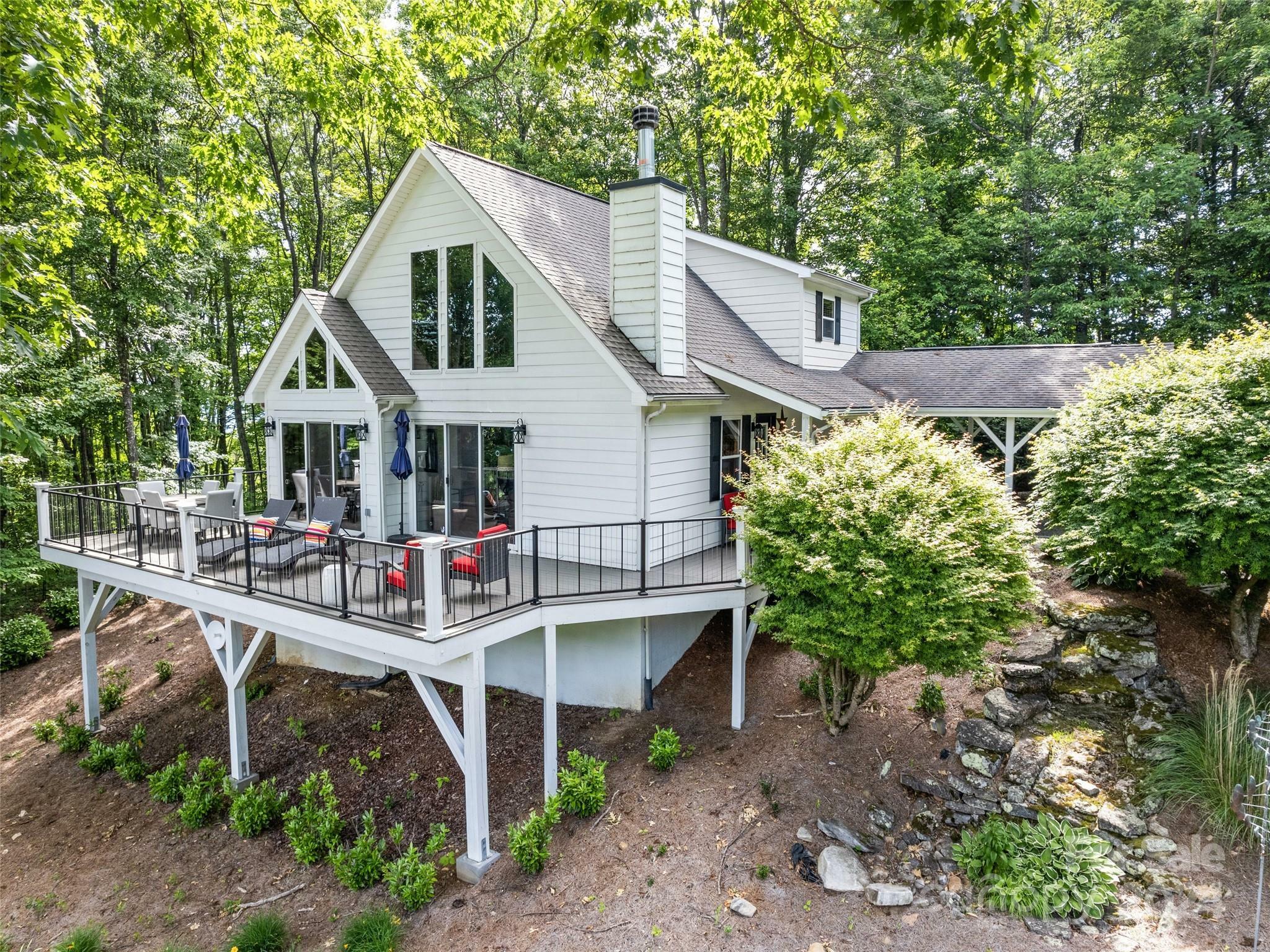 Property Photo:  21 Thoroughbred Trail  NC 28785 