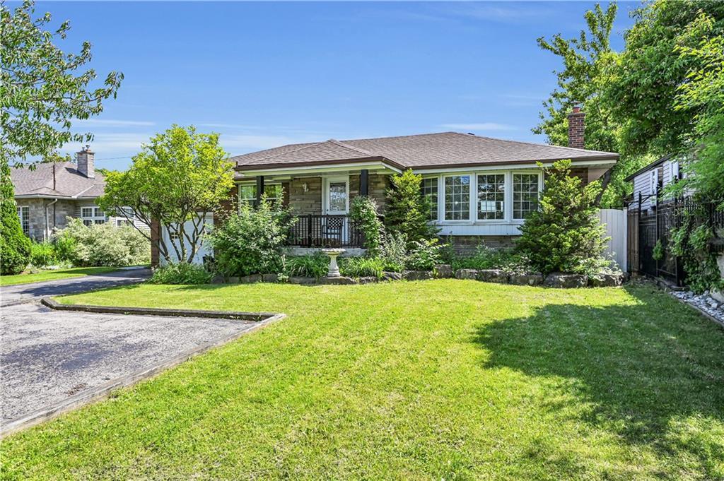 Property Photo: 816 Mohawk Road E ON L8T 2R5