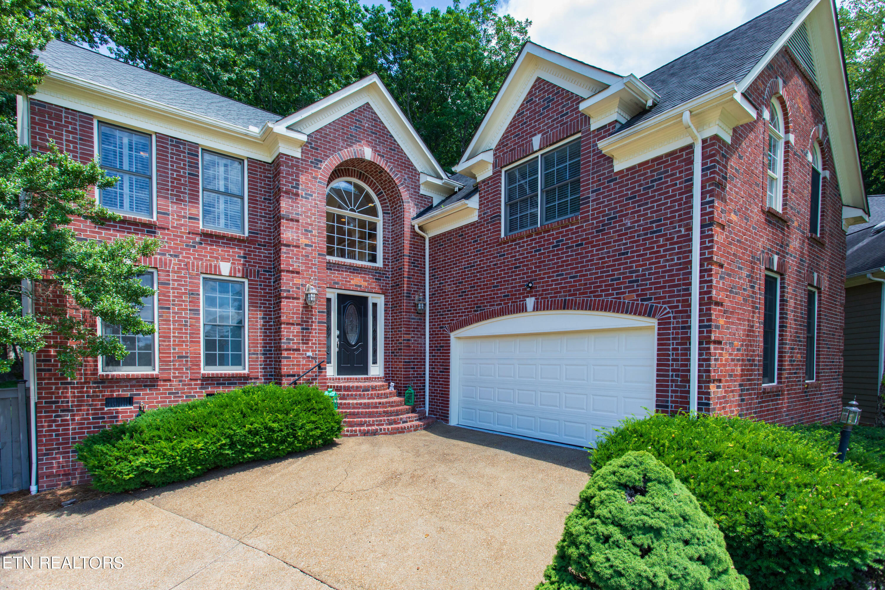 Property Photo:  2131 Madison Grove Lane  TN 37922 