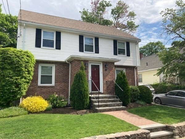 Property Photo: 25 Arlington Rd 25 MA 02451