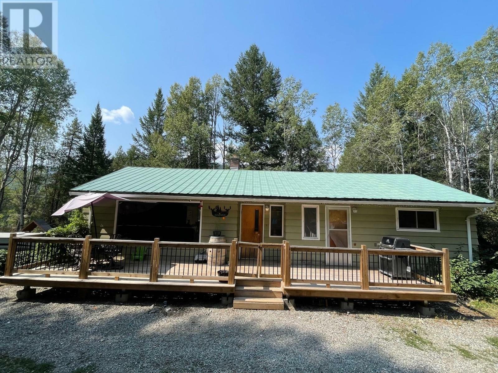 550 Strathmore Avenue  Greenwood BC V0H 1J0 photo