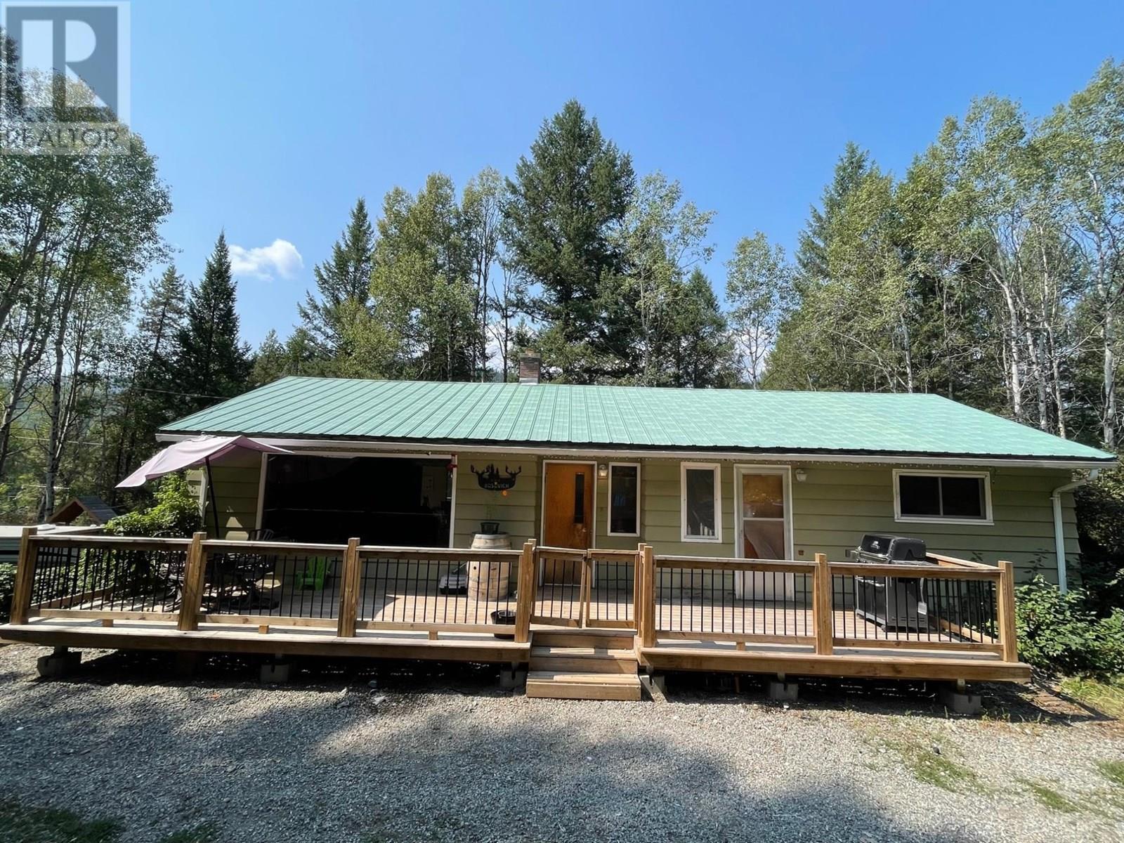 550 Strathmore Avenue  Greenwood BC V0H 1J0 photo