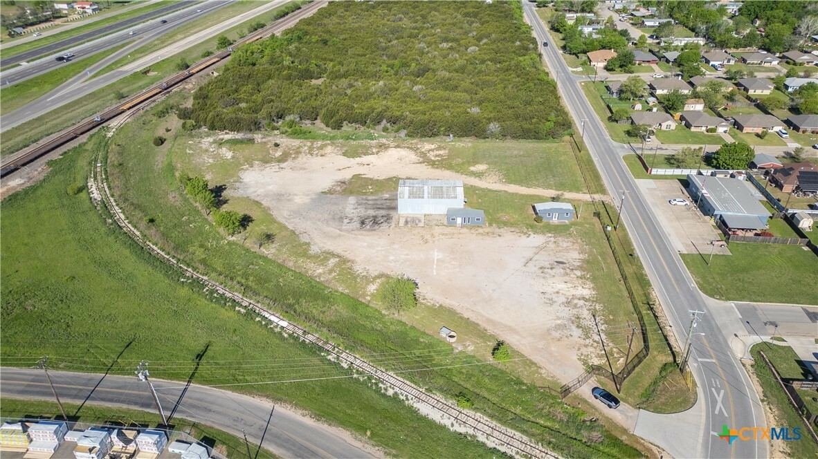 Property Photo:  1750 E Avenue H  TX 76559 