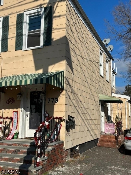 Property Photo:  773 W Grand Ave  NJ 07065 