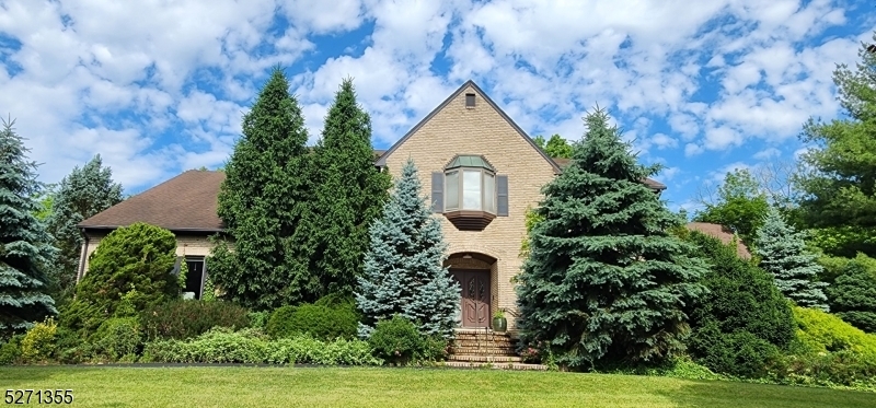 Property Photo: 3 Annabelle Ln NJ 07932