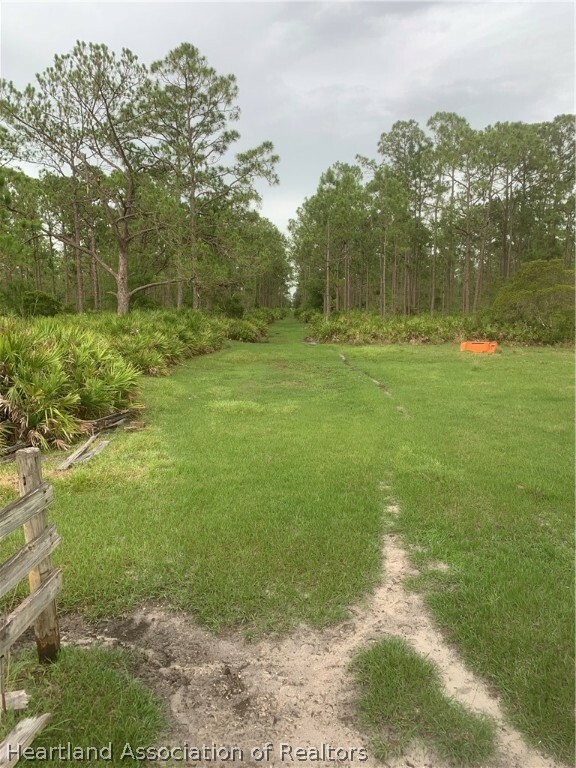 Property Photo:  635 County Road 731  FL 33960 