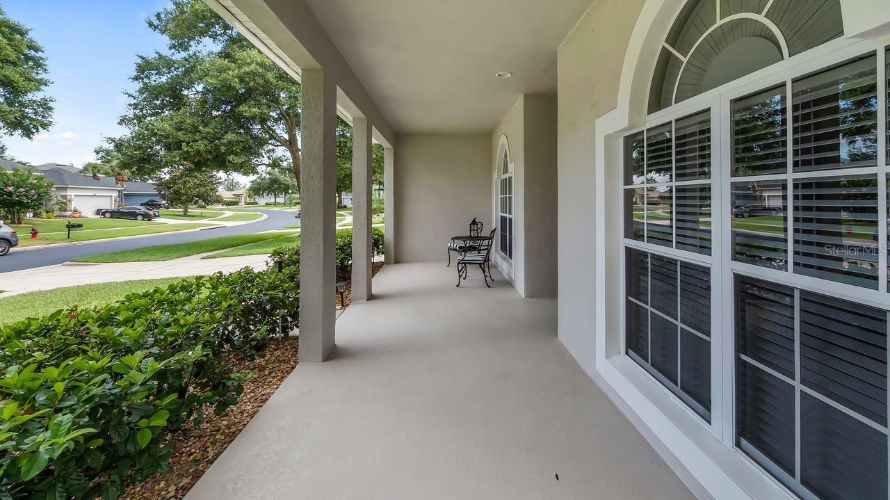 Property Photo:  3960 Beacon Ridge Way  FL 34711 