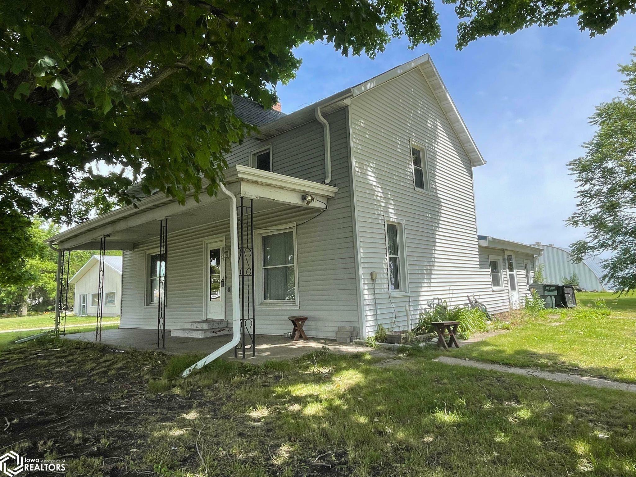 Property Photo:  308 E Plank Road  IA 52623 