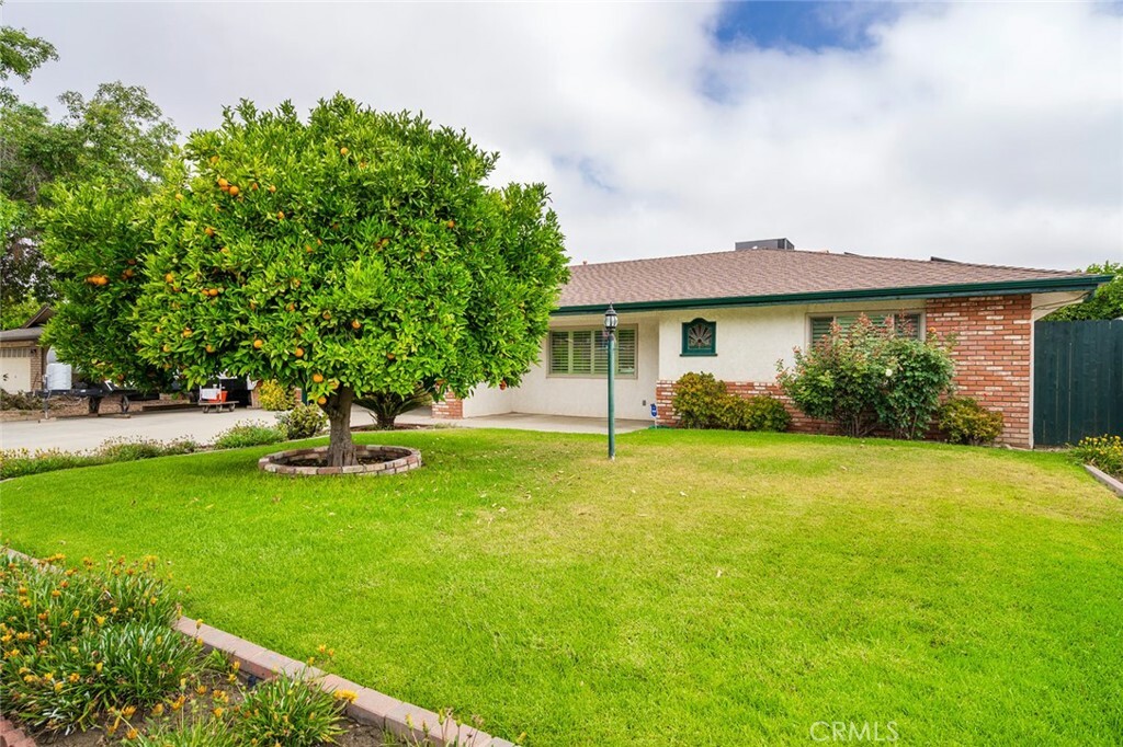 Property Photo:  43080 Parkway Avenue  CA 92544 