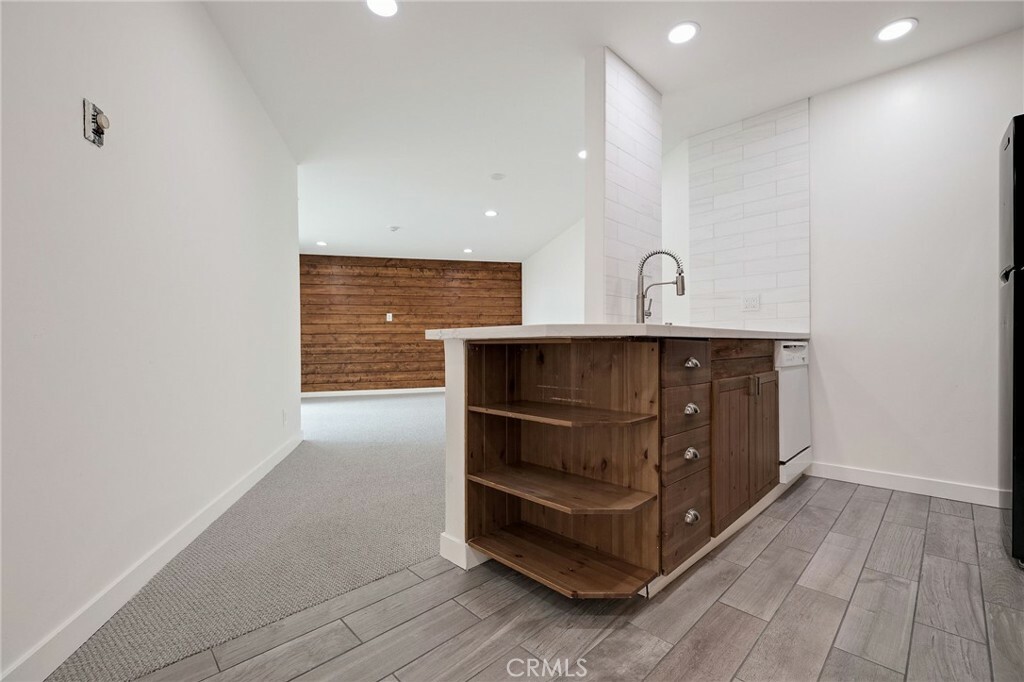 Property Photo:  660 The Village 204  CA 90277 