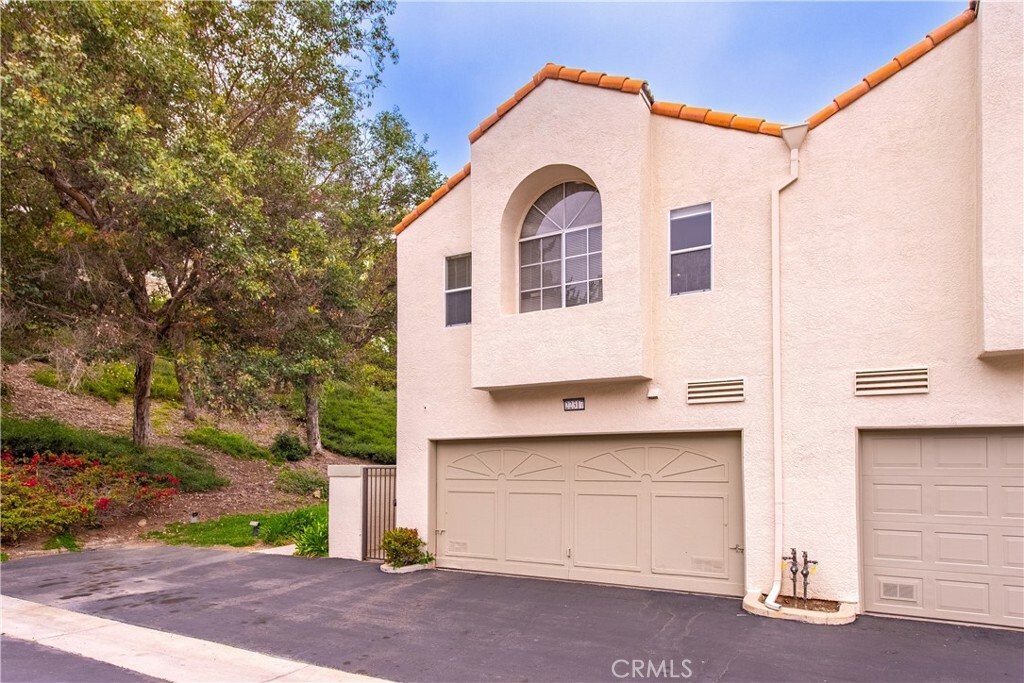 Property Photo:  22317 Golden Canyon Circle  CA 91311 