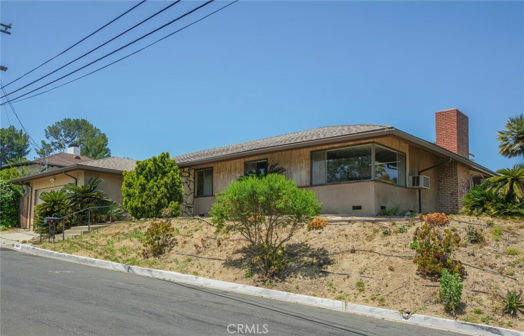 Property Photo:  3647 Scadlock Lane  CA 91403 