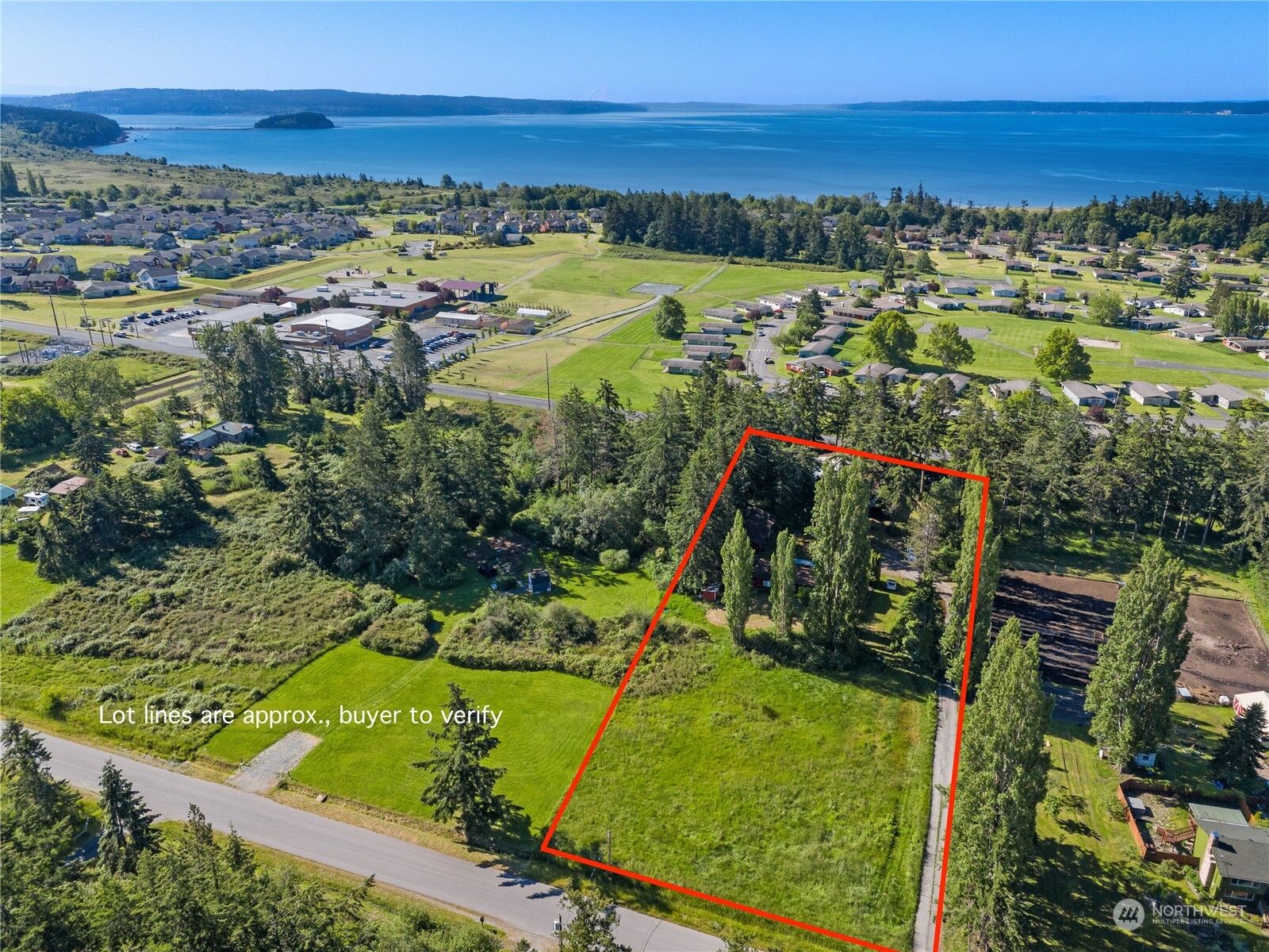 Property Photo: 268 E Valley Road WA 98277