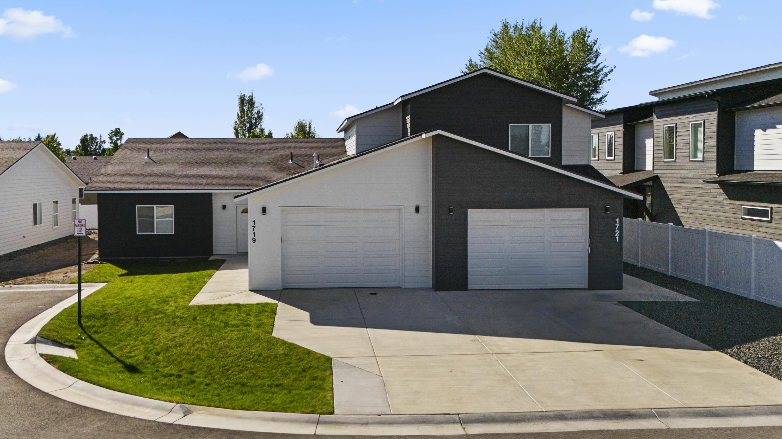 Property Photo:  1615 N Manifold Ln  WA 99016 