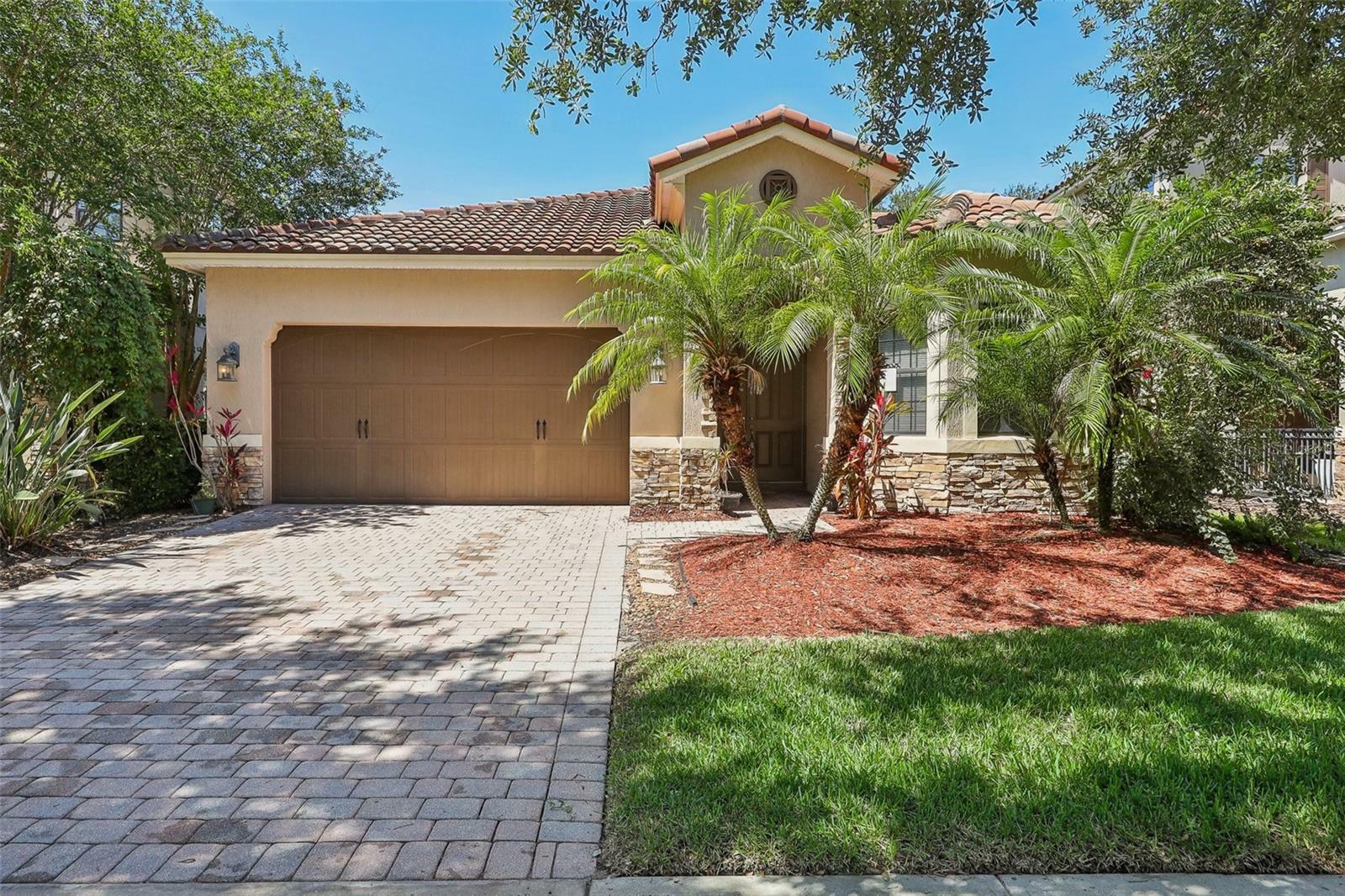 Property Photo: 8340 Prestbury Drive FL 32832