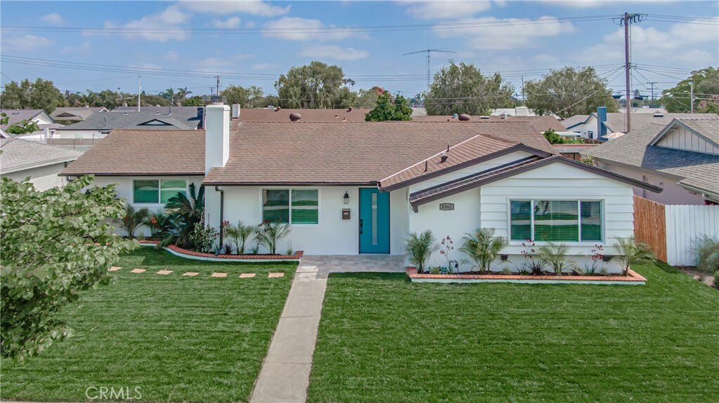 Property Photo:  5562 Edinger Avenue  CA 92649 