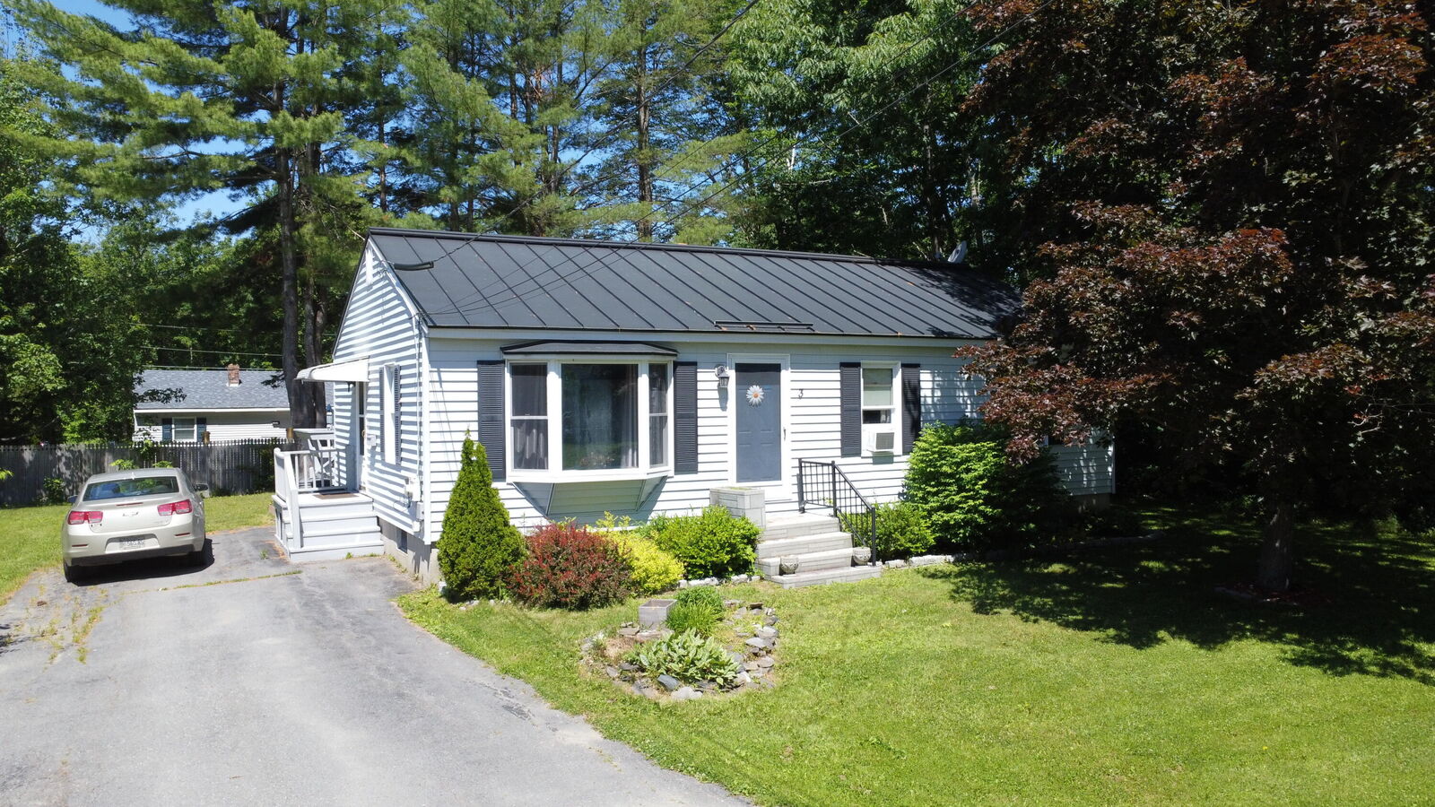 Property Photo:  3 Donna Street  ME 04901 