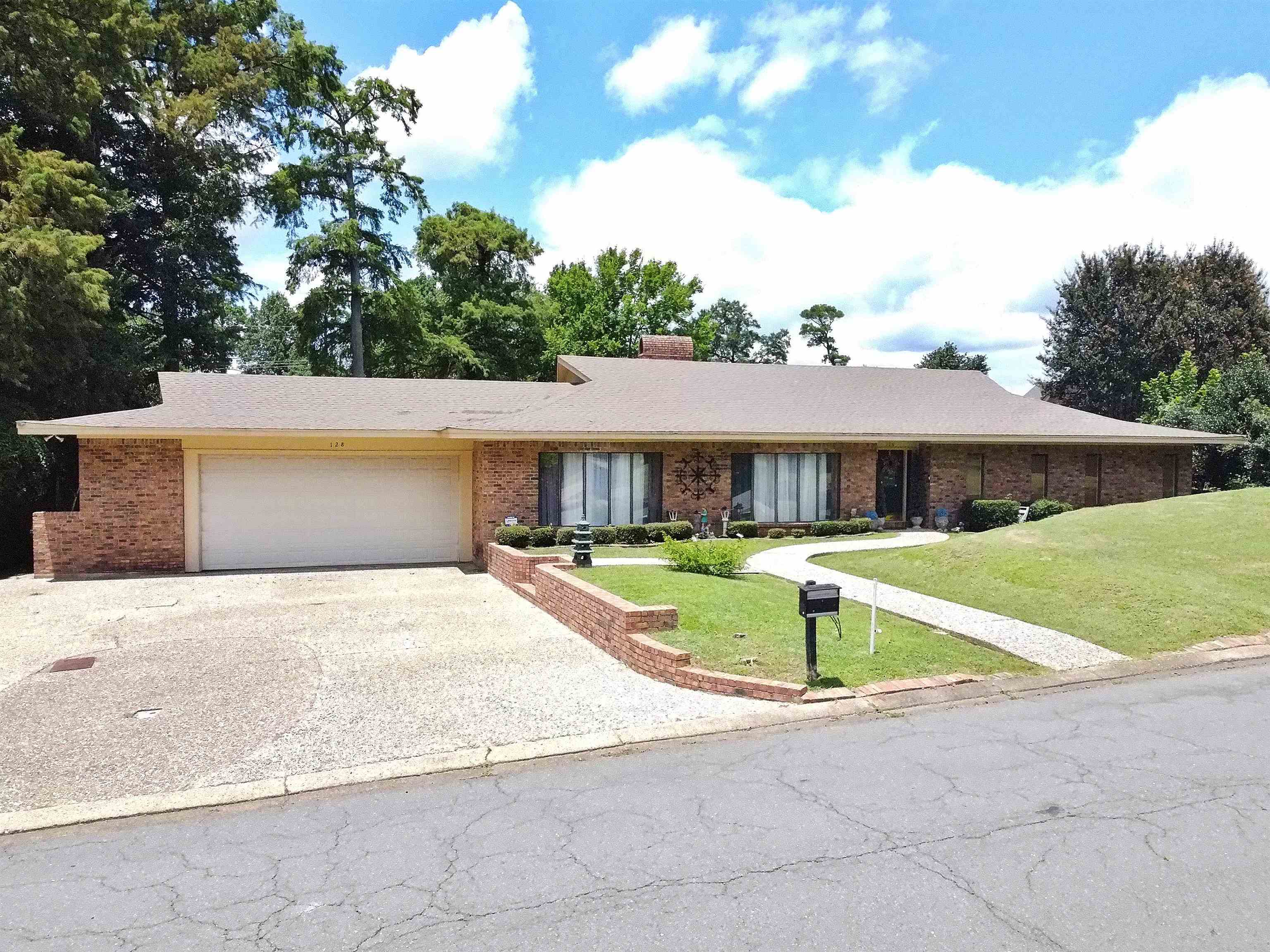 128 Westland Place  West Monroe LA 71291 photo