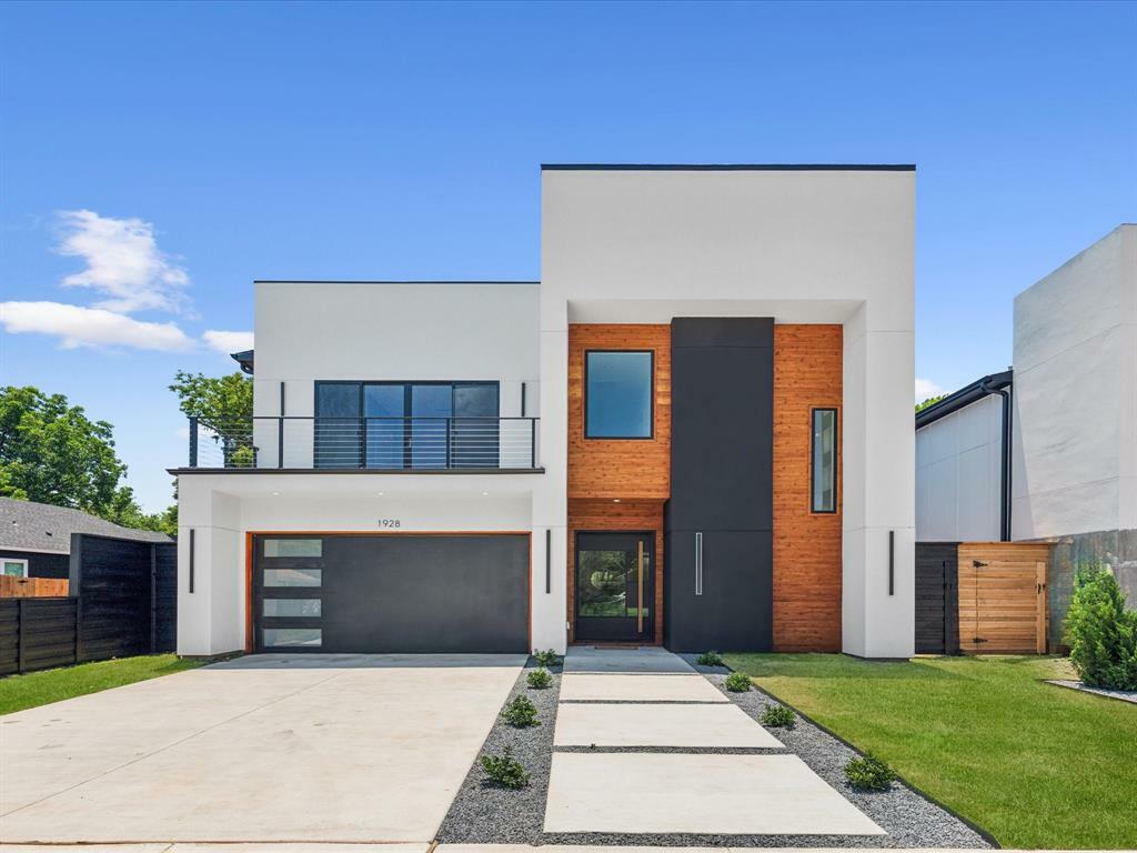 Property Photo: 1928 Calypso Street TX 75212