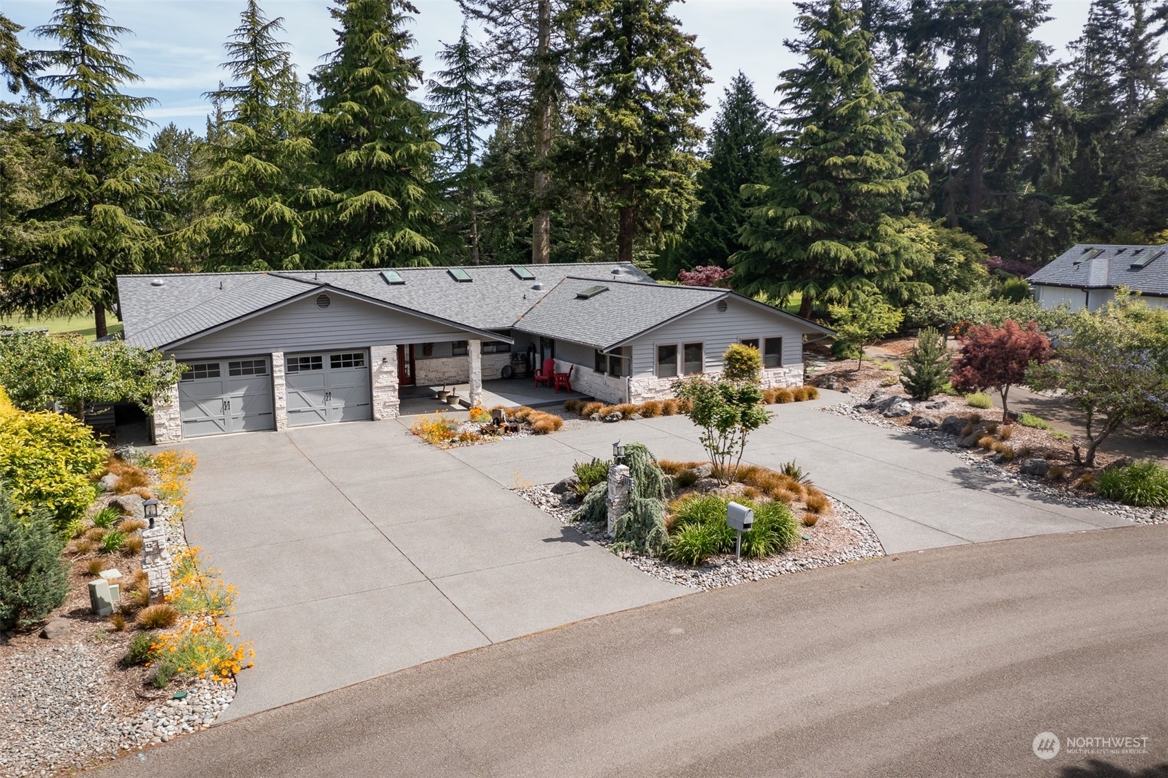 Property Photo:  113 Arnold Palmer  WA 98382 