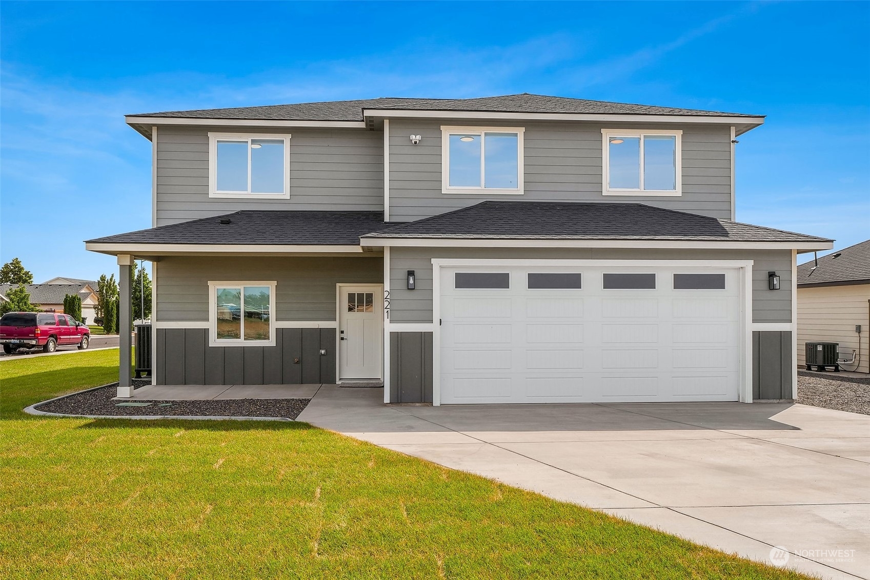 Property Photo:  221 N Gold Cup Drive  WA 98837 