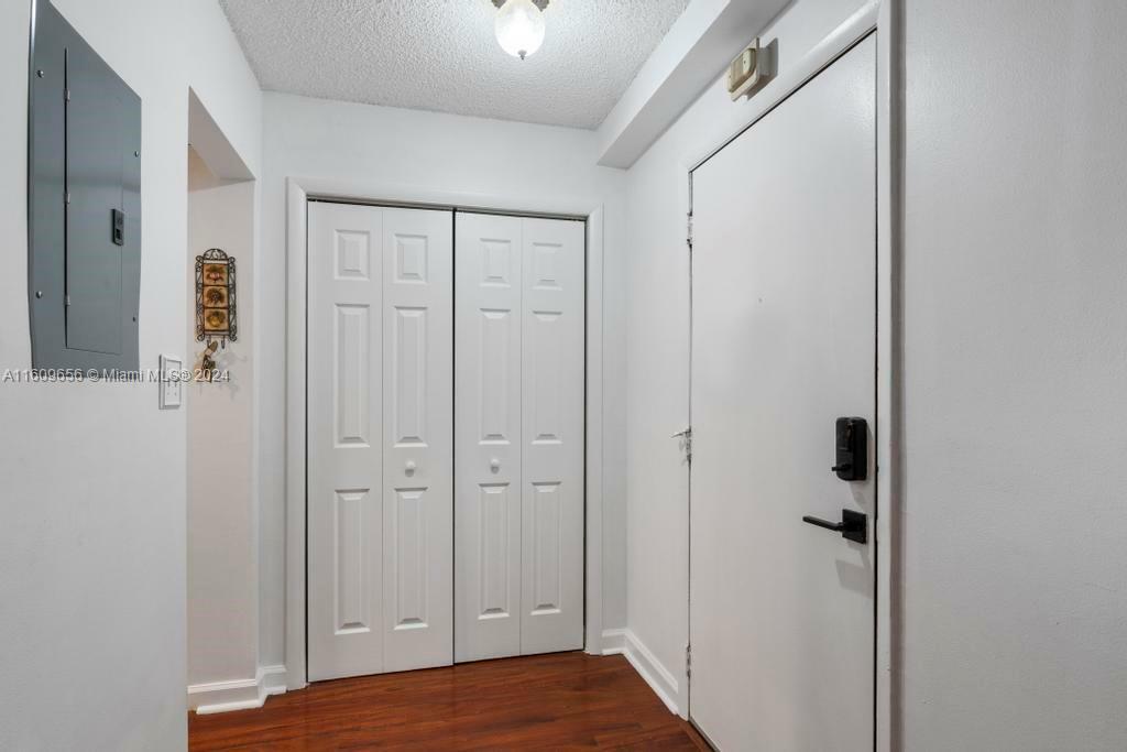 Property Photo:  10661 SW 108th Ave 1D  FL 33176 