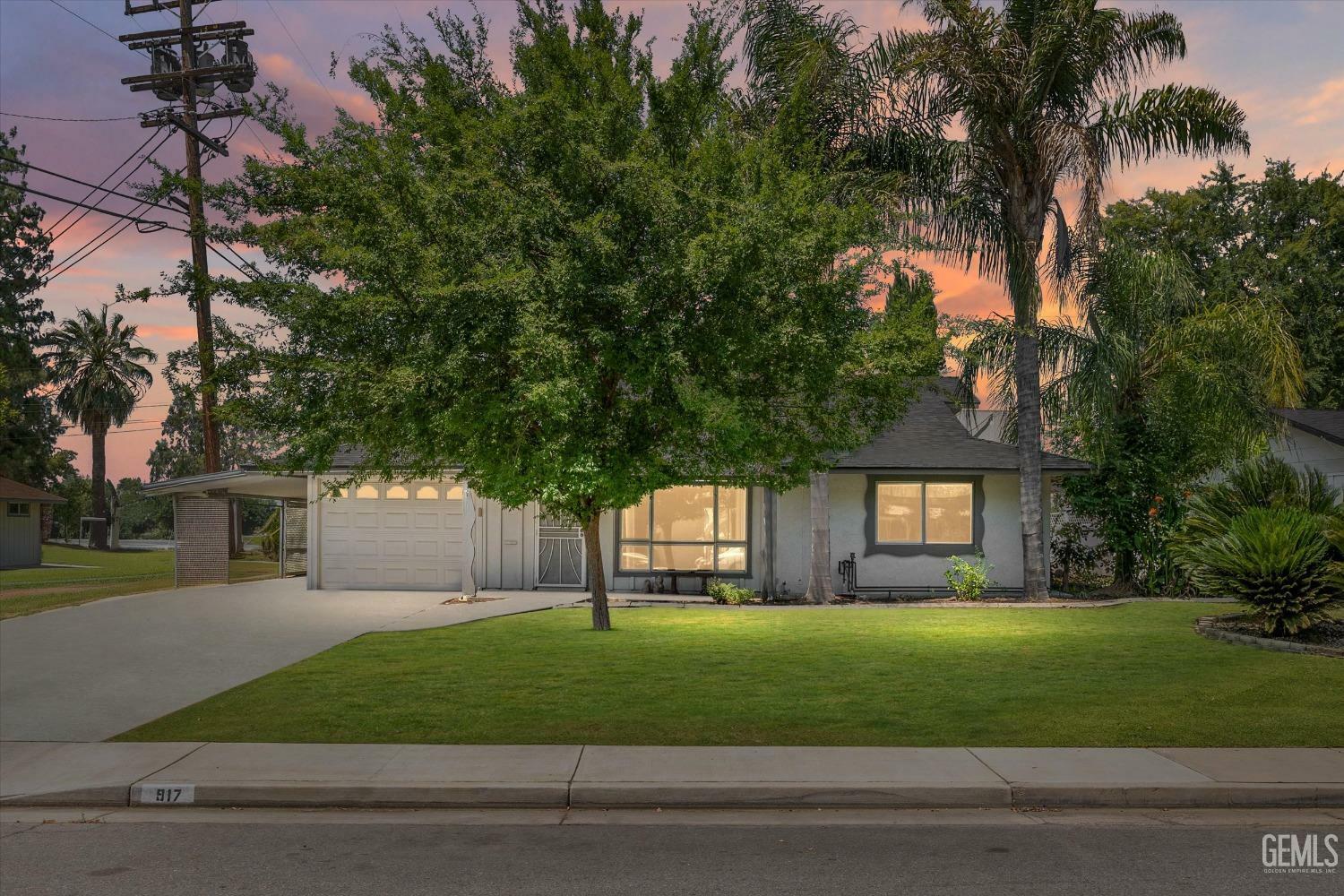 917 Pebble Beach Drive  Bakersfield CA 93309 photo