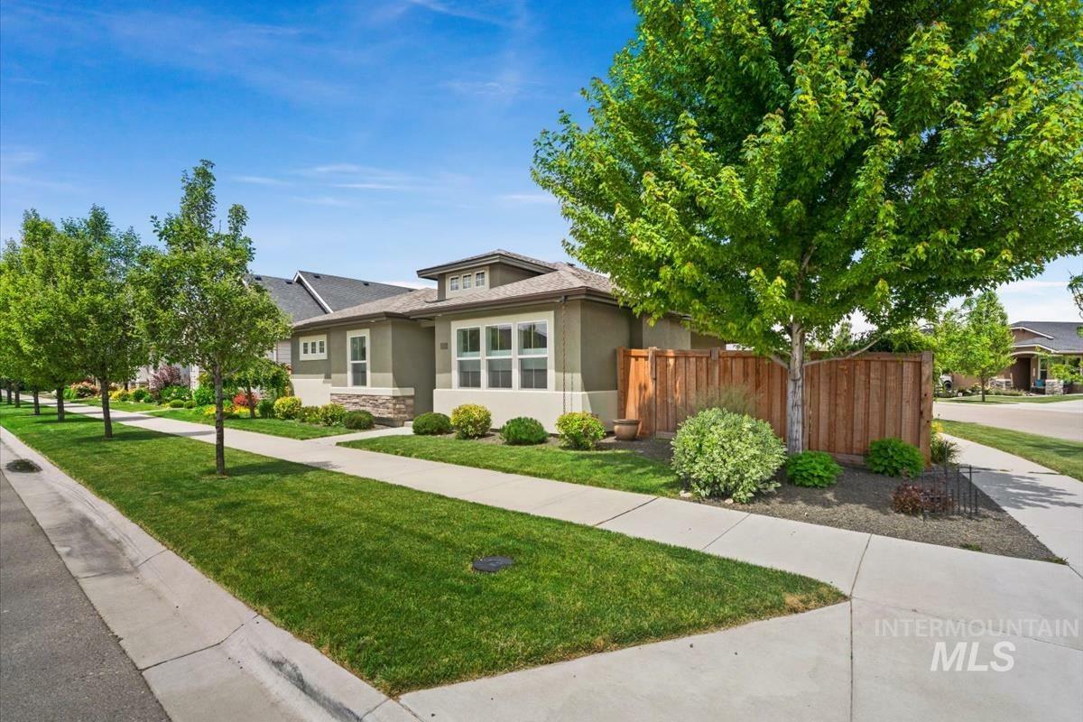 Property Photo:  10754 W Mossywood Dr  ID 83709 