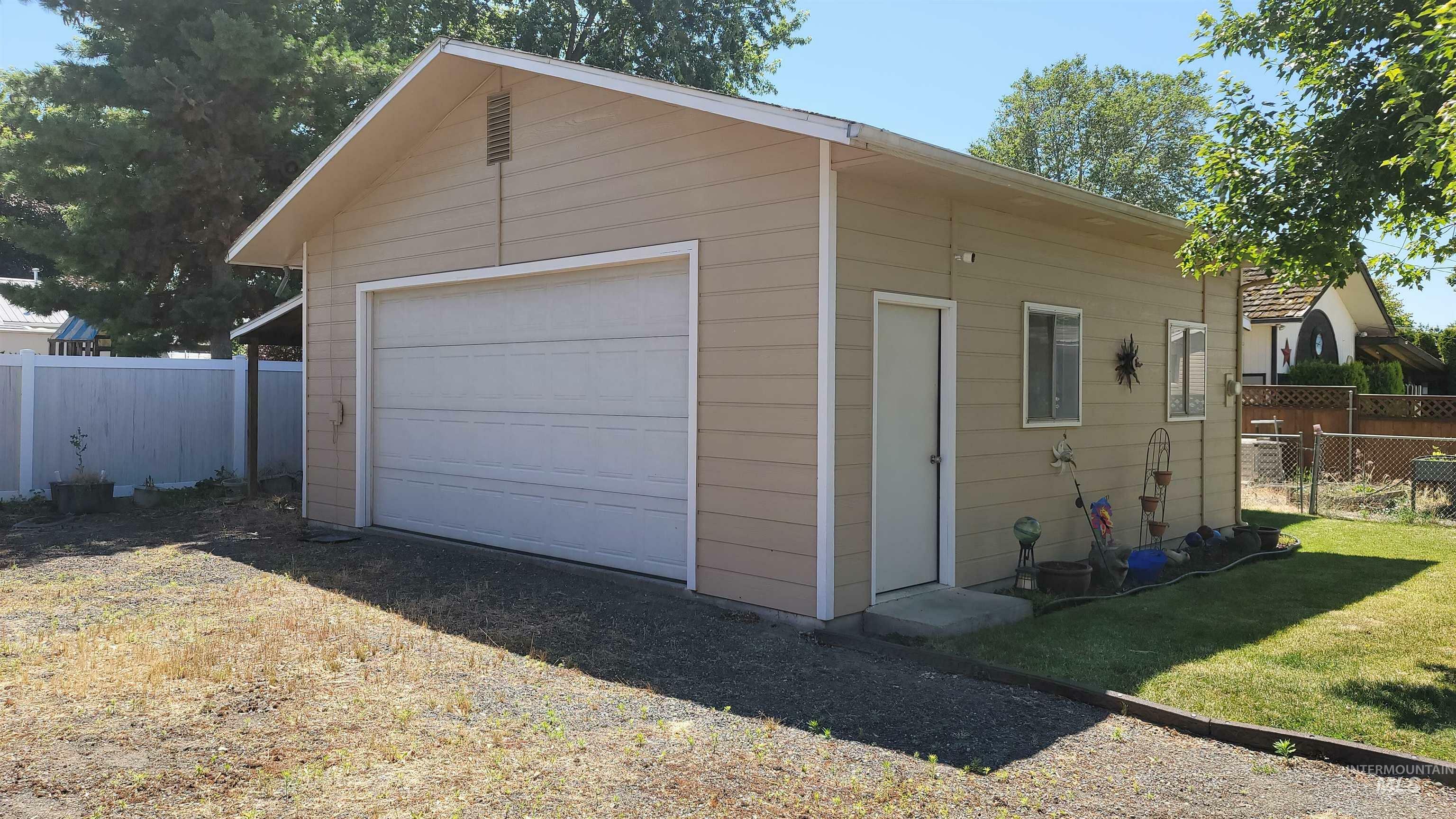 Property Photo:  514 Linden Ave.  ID 83501 