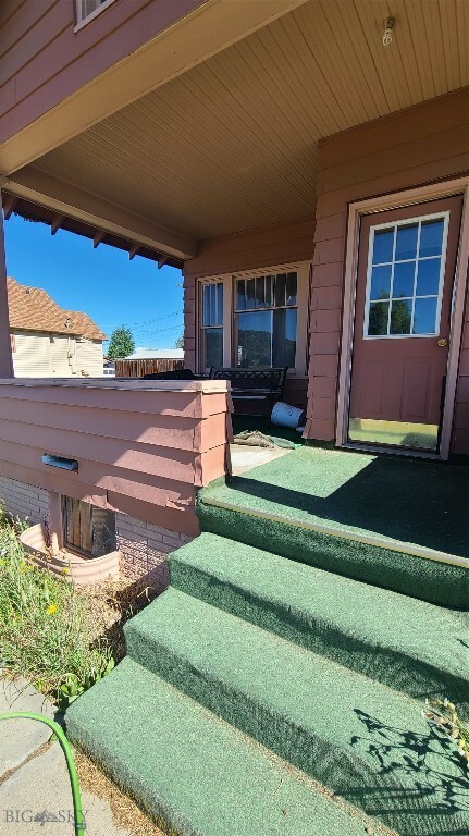 Property Photo:  1205 Dewey Boulevard  MT 59701 