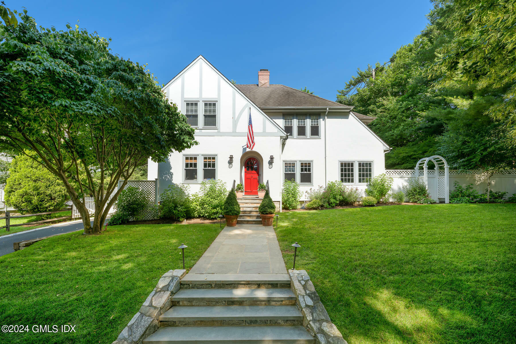 7 Perryridge Road  Greenwich CT 06830 photo