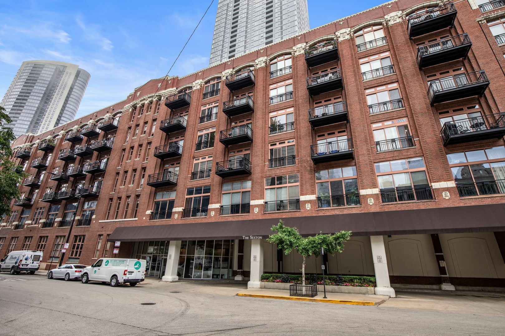 Property Photo:  360 W Illinois Street 515  IL 60654 