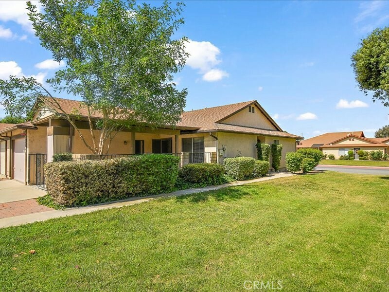 Property Photo:  1376 Sierra Seneca Drive  CA 92583 