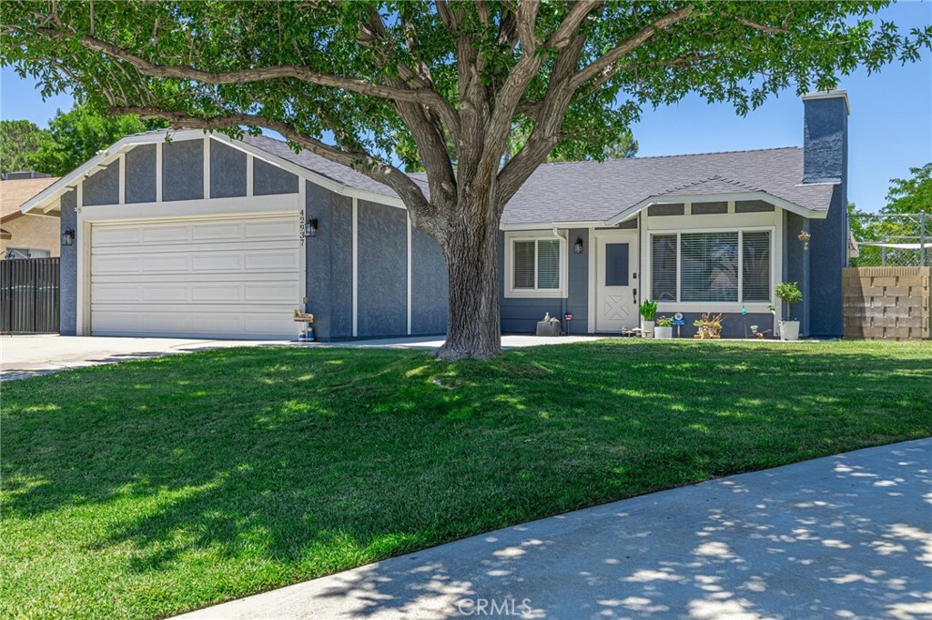 Property Photo: 42937 Sunny Lane CA 93536
