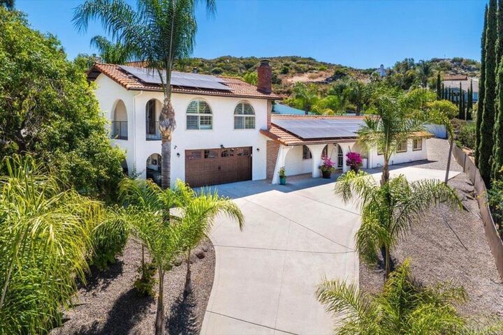 16727 Republican Way  Ramona CA 92065 photo